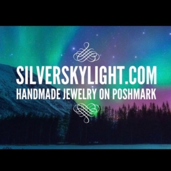 🔴Skull goldstone necklace .Goldstone bead leaf & white skull charm boho feather - Picture 9 of 9